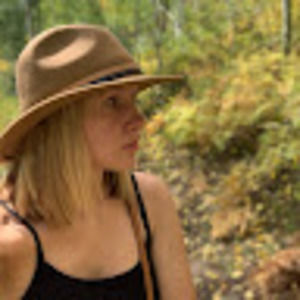 Meet your Posher, Deanna